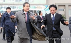 제주용암해수산업단지 찾은 김무성 대표