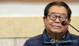 생각 잠긴 송해