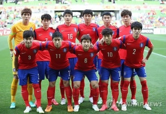 우즈베크와 8강전 선발라인업