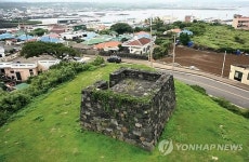 제주 방어유적 연대 엉터리 복원 수두룩…봉수는 방치