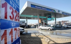 서울 휘발유 평균값 ℓ당 1천400원대 하락