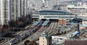 KTX 들어가는 서대전역