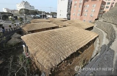 재현된 제주 거상 김만덕의 객주