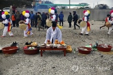 헌식제…200년 전통 제례행사