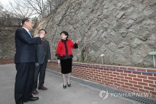 황우여 장관, 학교안전시설 점검