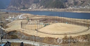 창원시 북면 낙동강변에 사회인 야구장 개장