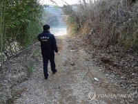 가족에 미안 20대 남녀 4명 숨진채 발견(종합)