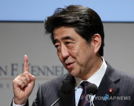 아베 日총리 역사인식 첫 시험대 반둥회의…정부 주시