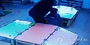 검찰, 유아 꼬집은 보육교사 수사