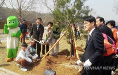 충주YWCA, 생명꿈동산 조성 행사