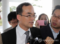 지에스씨푸드대전고등검찰청점 | 고등검찰청 들어서는 문무일 대전지검장