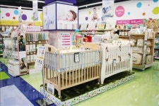 아기용품 전문 베이비저러스, 롯데마트 광교점 상륙