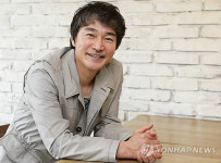 연극 레드 출연하는 정보석