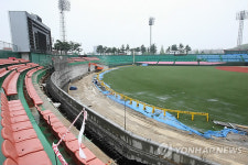 홈런공장 오명 씻자 청주야구장 시설개선공사