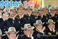 경기 경찰, 장구치고 민요부르며 노인대상 범죄 예방