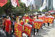 행진하는 알바노조