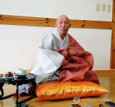 해인총림 방장 원각스님 근본 바탕에서 화합해야 행복
