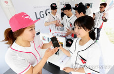kt 위즈파크에서 G4 체험하세요