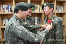 육군 26사단 대입검정고시 합격…스승의 날 행사