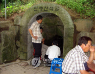 찬바람 술술…구미 천생산 석굴 다시 개방