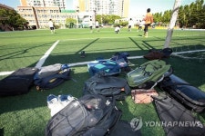 서울 학교도 휴업…강남 초등 3곳 등 4개교(종합)