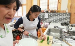 주말에 가볼 만한 곳: 환란도 피한 굴구지와 용소