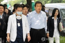 메디힐 병원 방문한 김무성 대표