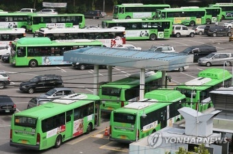 서울버스 노사 막판 임금협상…파업시 출근대란 우려