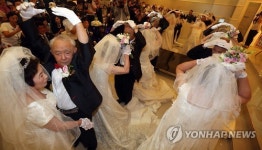 6·25 참전 용사들 60년 만에 웨딩마치