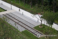 숲길로 변신한 서울 연남동·새창고개·염리동 폐철길
