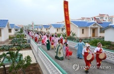 평양 장천남새전문협동농장 온실·주택·공공건물 준공식