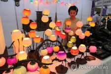 한지로 만든 조명…2015 협동조합 박람회