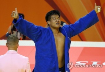<U대회> 조구함,U대회 한국 첫 금메달