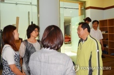 송파청소년수련관 찾은 권용현 차관