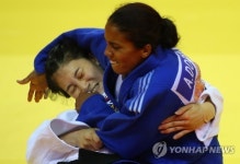 <U대회> 기술 시도하는 김잔디