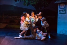 <공연리뷰> 한국판 사랑의 묘약을 만나다…양촌리 러브스캔들