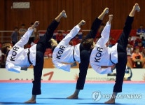 -U대회-<태권도> 한국 남자, 품새 단체전 금메달(종합)