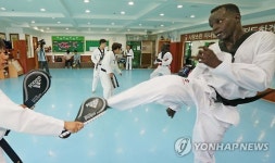 춘천국제태권도대회…72개국 2천245명 참가