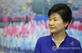 경청하는 박 대통령