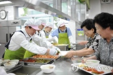나진구 중랑구청장 맛있게 드세요