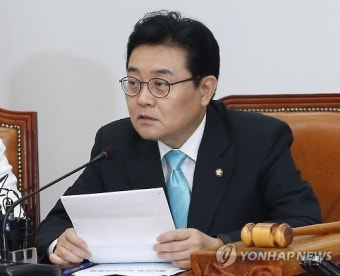 발언하는 전병헌 최고위원