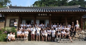 TV 사극에 등장하는 전통 마을 직접 보니 신기해요