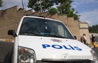 터키 이스탄불 미국총영사관 총격 받아