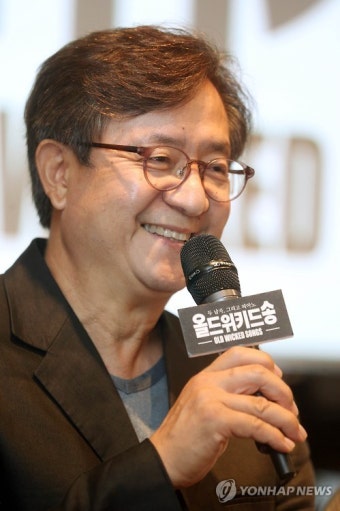 답하는 송영창