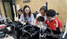 경남창조경제혁신센터 3D 프린터 교육 인기