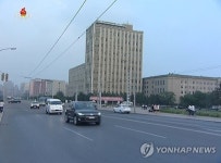 포격 도발 이틀째 평양시내 풍경