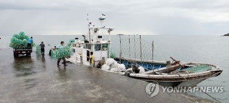 연평도 조업통제 해제…불안감 접고 꽃게 잡으러
