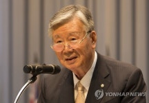 인사말하는 부영그룹 이중근 회장