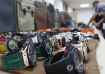 서울중부경찰서, 짝퉁 상품 판매 일당 검거