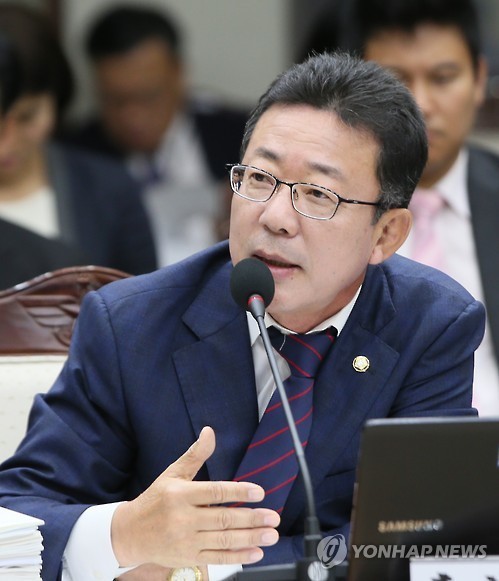서울중앙지검장, 탄핵 추진에 대비해 확대부장회의 소집
